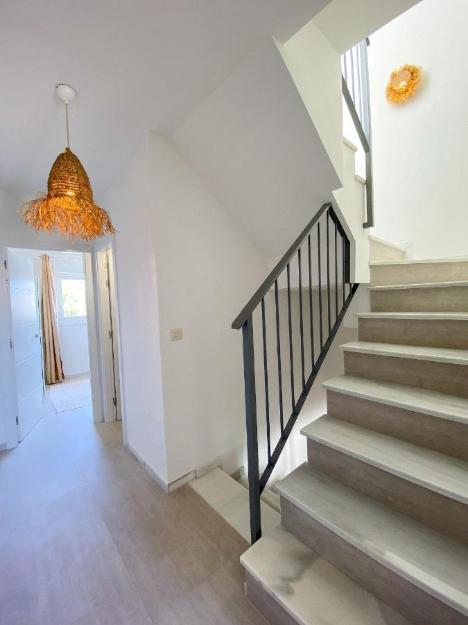 Apartment Cozy House - Sun, Parking, Wifi, Pool *