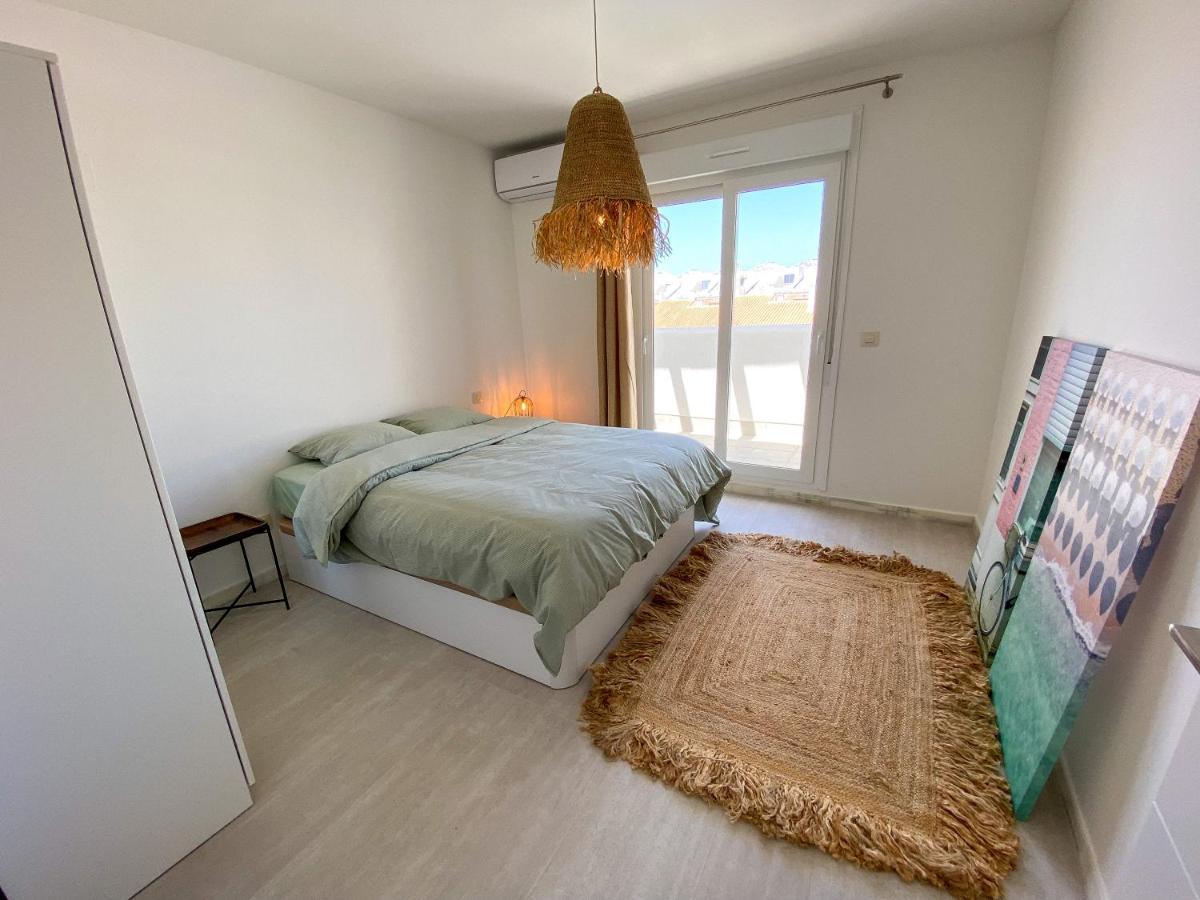 Apartamento Cozy House - Sun, Parking, Wifi, Pool