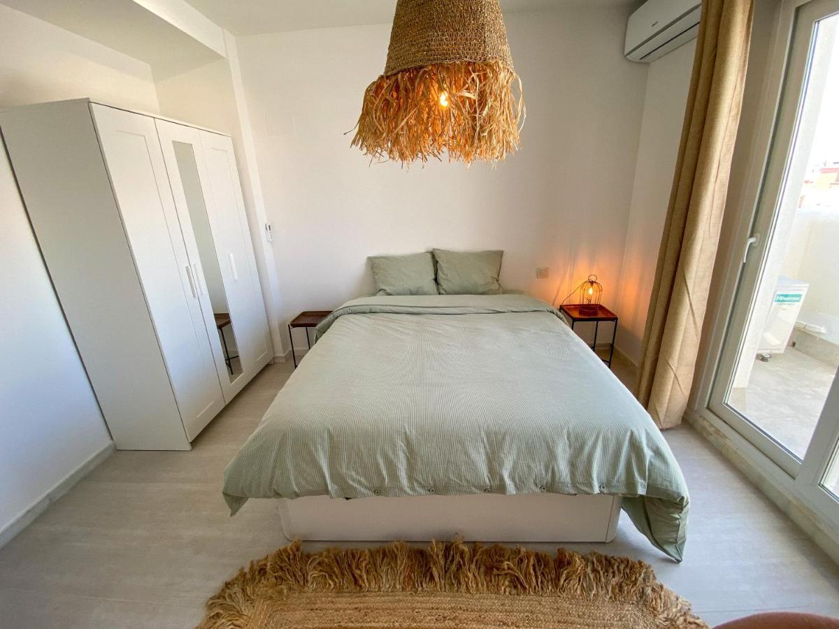 Apartamento Cozy House - Sun, Parking, Wifi, Pool